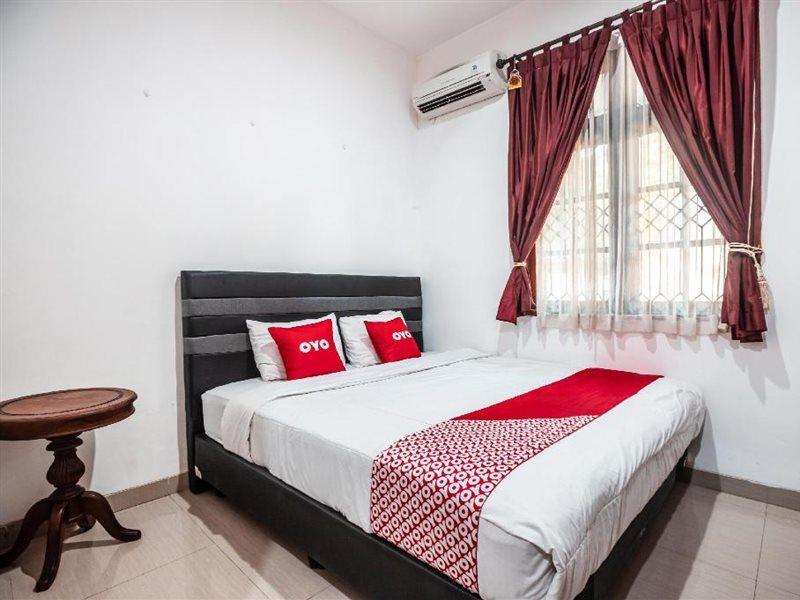 Oyo 1990 Kost Kuningan Executive Boading House Setiabudi Yakarta Exterior foto