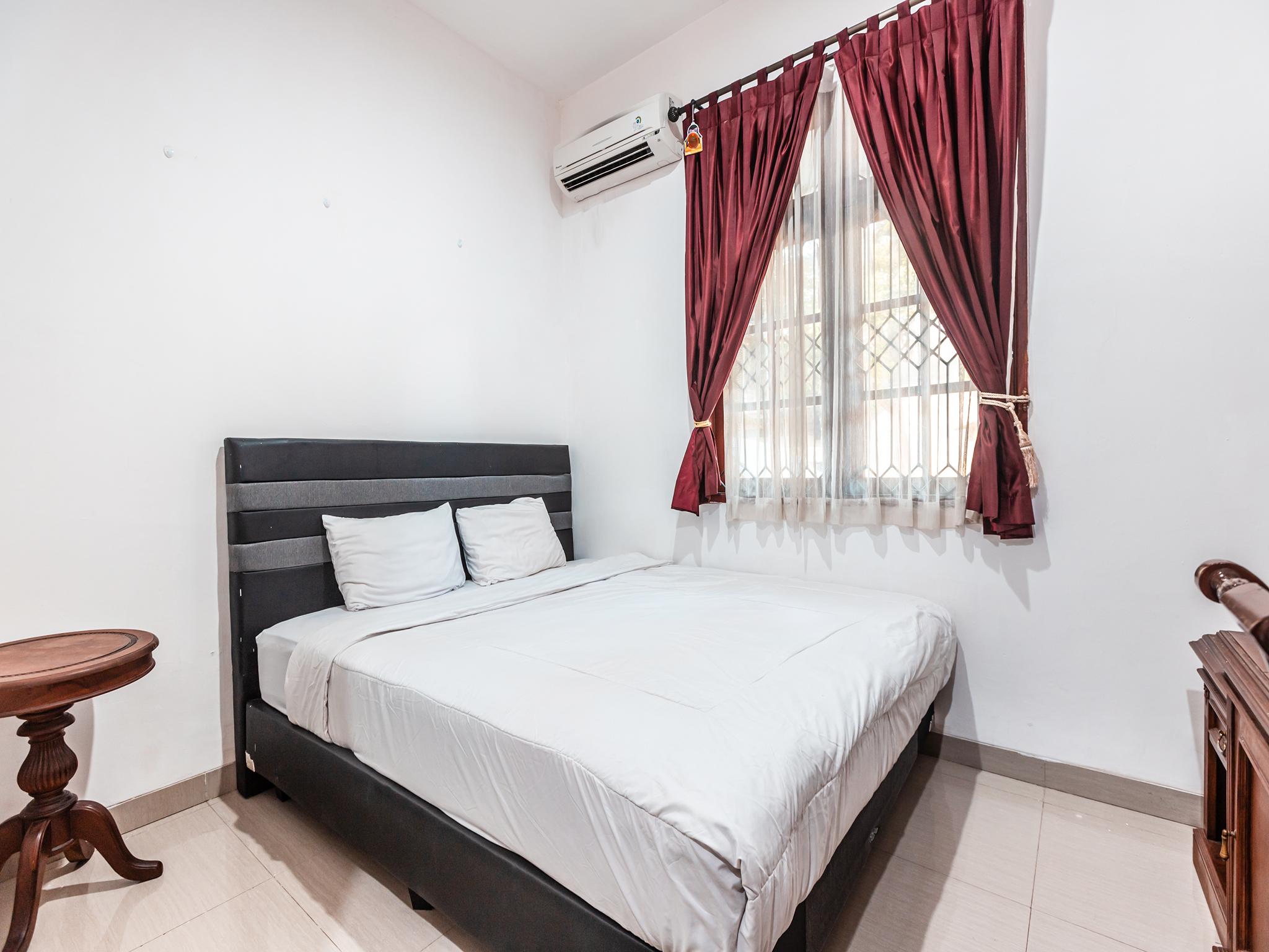 Oyo 1990 Kost Kuningan Executive Boading House Setiabudi Yakarta Exterior foto