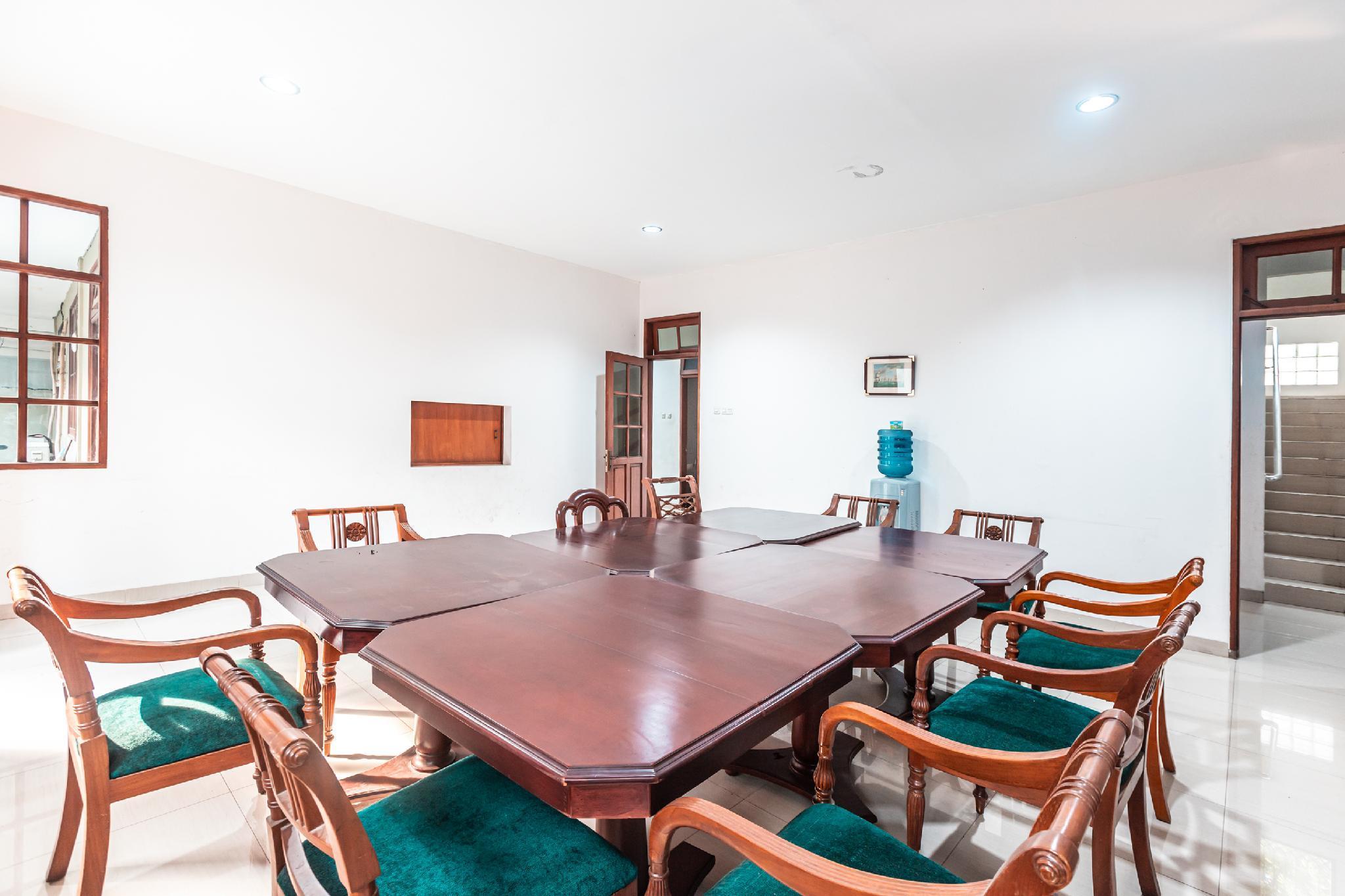 Oyo 1990 Kost Kuningan Executive Boading House Setiabudi Yakarta Exterior foto